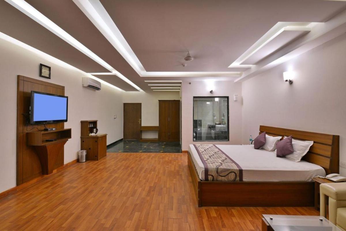 Modi Hotel & Resorts Pinjaur Exteriér fotografie